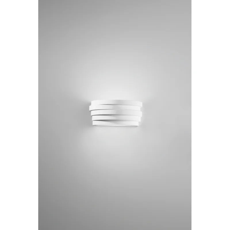 Applique a parete in gesso verniciabile diffusore inferiore in vetro satinato , diffusore superiore in acrilico bianco collezione FLOW Applique a parete in gesso verniciabile diffusore inferiore in vetro satinato , diffusore superiore in acrilico bianco collezione FLOW